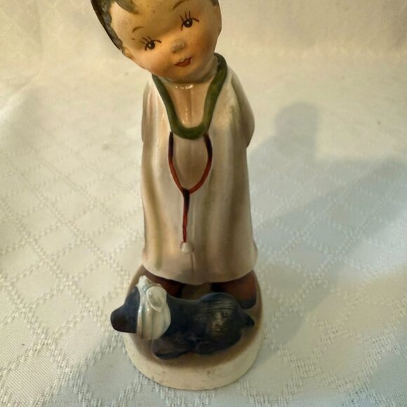 Vintage Napco "Little Vet" SH1B Ceramic Figurine - Picture 5 of 5